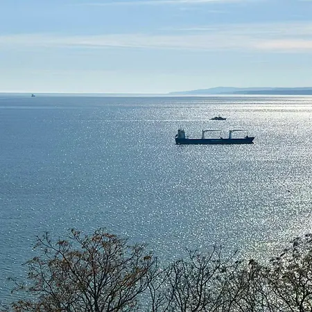 Balcon Del Mar - тераса над морето